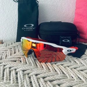 Oakley Radar EV Path Sunglasses